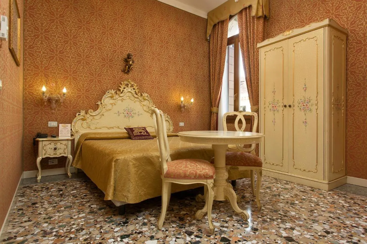 Locanda Ca Le Vele Venice 3*,  Italy