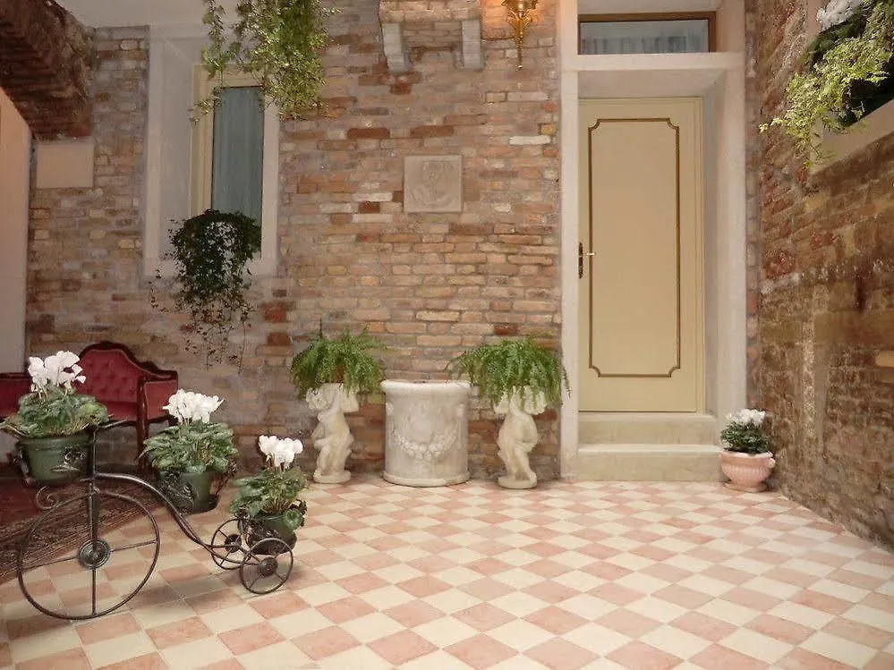 Locanda Ca Le Vele Venice