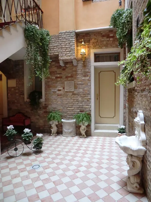 Locanda Ca Le Vele Venice