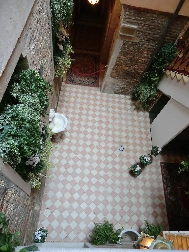 *** Guest house Locanda Ca Le Vele Venice Italy